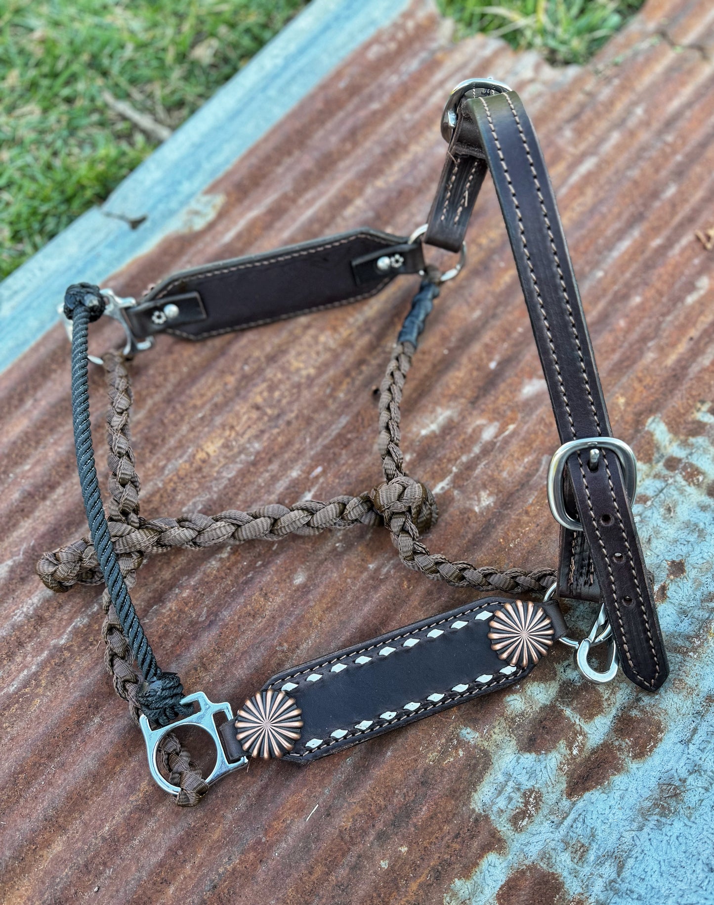 White Buckstitch w/ copper working hybrid halter