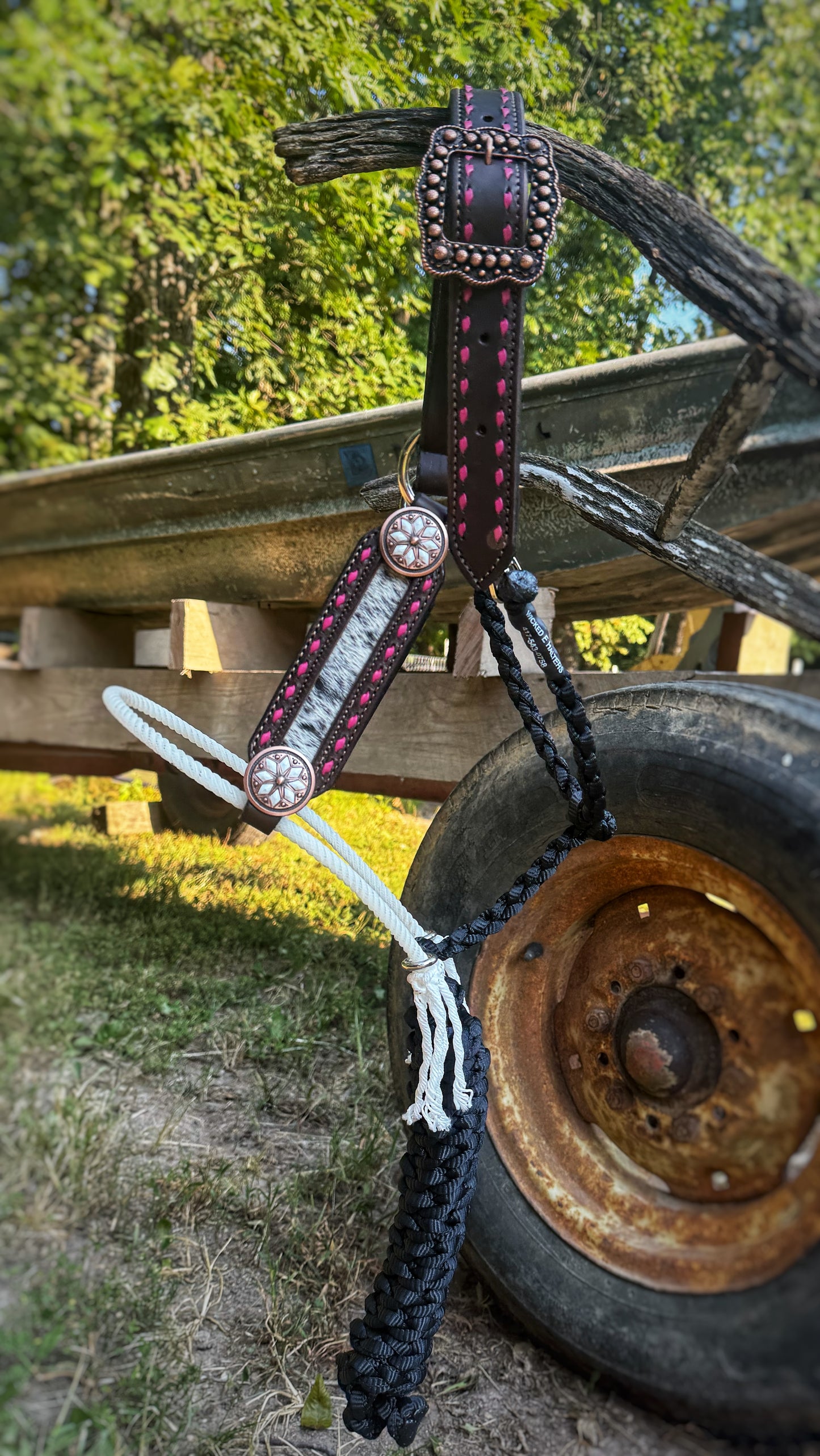 Cowhide hybrid halter