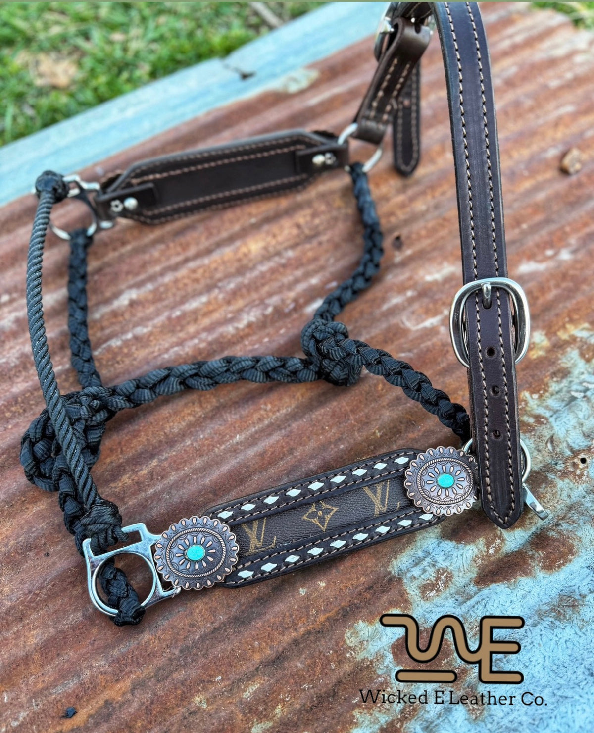 White Buckstitch w/designer inlay “Choose your own hardware/muletape color”