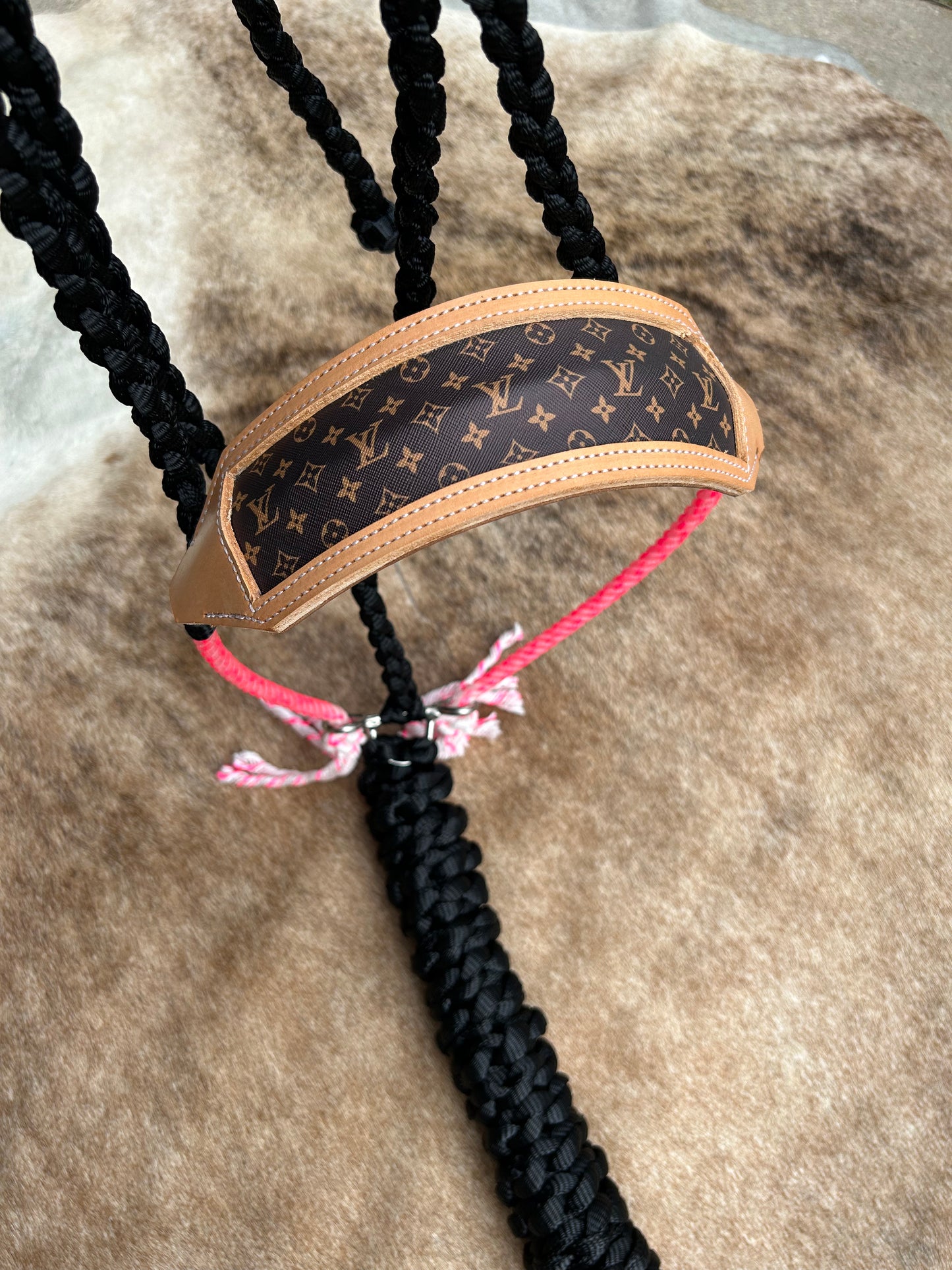 LV leather rope band halter