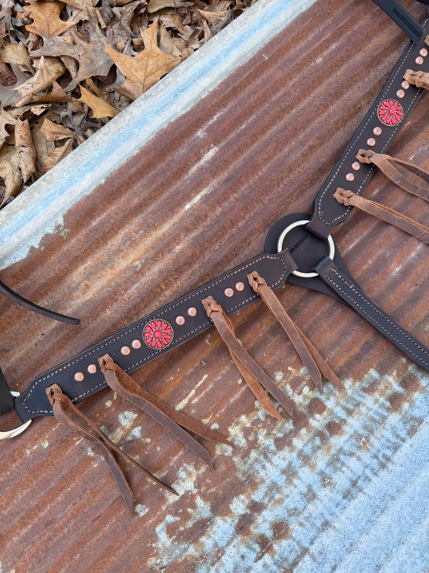 Red Bloom Breast collar