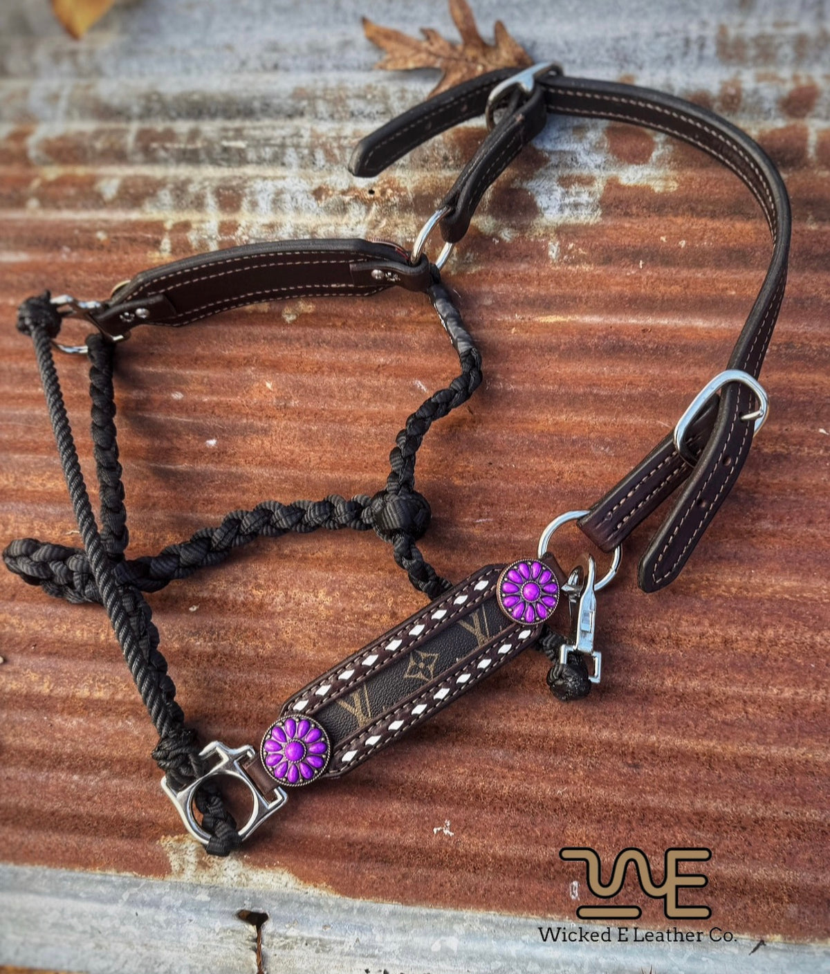 White Buckstitch w/designer inlay “Choose your own hardware/muletape color”