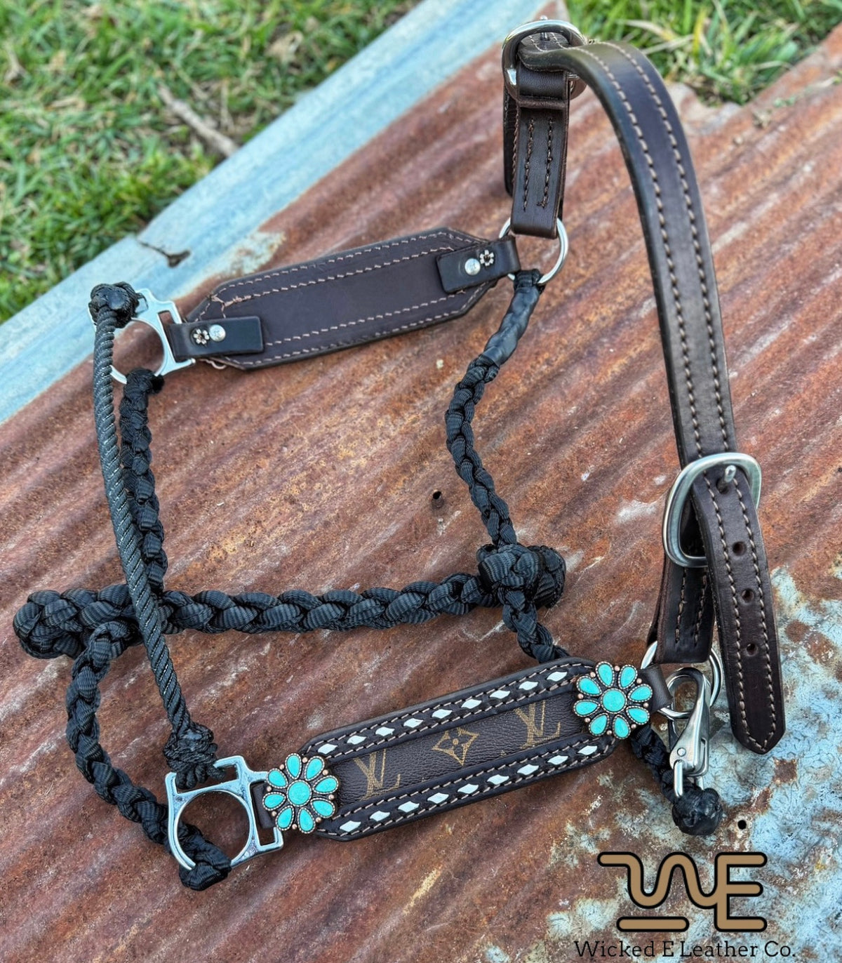White Buckstitch w/designer inlay “Choose your own hardware/muletape color”