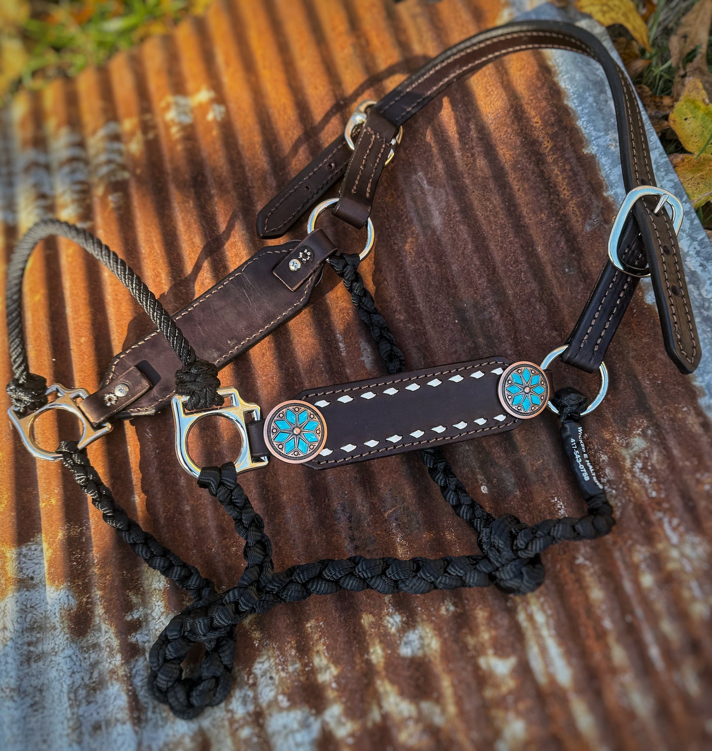 Make your own Working Halter "Buckstitch"